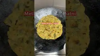 Methi Paratha recipe 😍 | Desi Taste | #shorts #shortsfeed #food #cooking #foodie