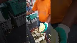 ดราม่า‼️ถูกว่าทุเรียนเปลือกหนา ทำไม.?ขายดีจนต้องแจกบัตรคิว ไม่ดีไม่ให้ลูกค้าเอาไป
