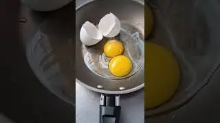 Bread with egg 😋 #awarded with two #yolks #shorts.