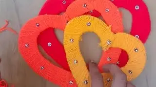 Beautiful and easy wall hanging #craft #with #me#wallhangingcraftdecor #short#viral