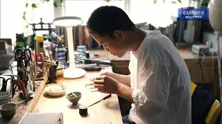 【CHINA'S HIDDEN TREASURES】Tiny Staples Restore Porcelain Like New