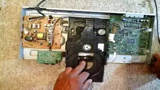 Reparar el mecanismo del dvd que no abre ni cierra/Repair dvd mechanism that does not open or close.