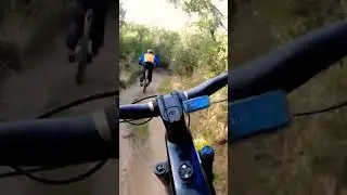 Superflowwww 🤘🍁🍃🍂🔝 #singletrack #mtb #ebike #enduromtb #mountainbike #spain #flow #winter