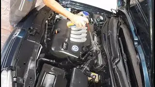 Golf MK4 / Bora - Siliconando todo o cofre do motor.