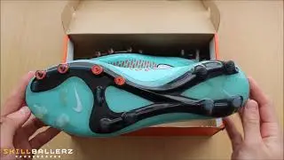Nike Magista Opus Unboxing by skillballerz