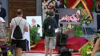 Raffaella Carrà | Italia se vuelca en un largo y emotivo adiós a su gran diva