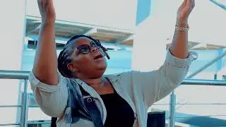 Mai Zee - Baba Munogona (Performance Video)
