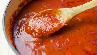 A 'Top Chef' alum explains why you should use canned tomatoes in your sauce