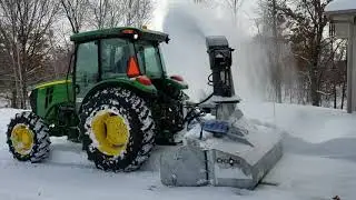 John Deere 5100E with 92