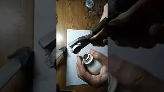 💡How to remove a b22 cap of led bulb.   #Howtoremoveb22cap