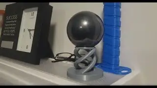 Shiny Dirt Ball Stand (Dorodango)