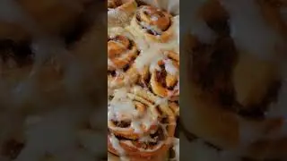 Baking Philosopher: Organic Carrot Pecan Cinnamon Rolls!