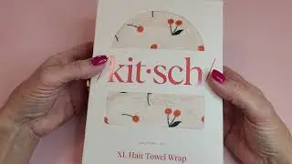 Vintage Cherry Print Kitsch Microfibre Hair Towel for Curly Hair?