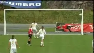 Erika Skarb&oslash; bizarre PK save