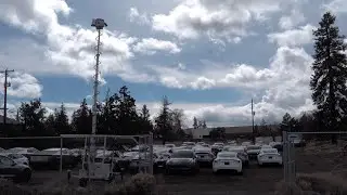 Bend Tesla dealership adds security tower. It comes after rise in dealership vandalisms