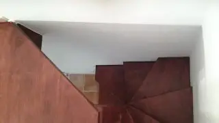trasformare Scala chiocciola in ferro,rotonda e scomoda in una quadrata in legno