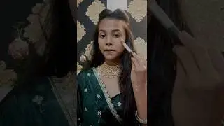 Green saree makeup 💚 #youtubeshorts #makeup #shorts #greensaree