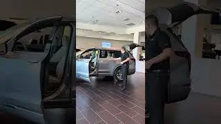 2025 Cadillac XT6 Walkaround in Showroom