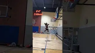 5&rsquo;4 (163cm) DUNKING on 10ft with EASE! #viral #dunk #basketball #subscribe #follow