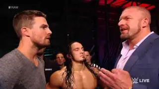 WWE | Stephen Amell (Arrow) vs Stardust | Raw, Aug. 10, 2015