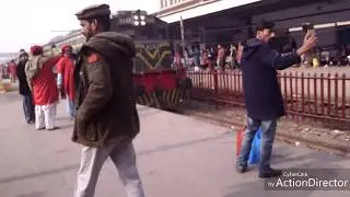 UP Bahaudin Zakaria Express arriving Multan cantt. || The last stop!