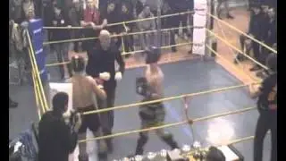 Kickboxen Rookie Zensportschule 2010   Mark Sp&auml;t VS Marcandrea Caizza