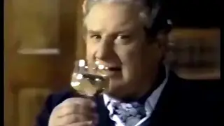 Gallo Wine Commercial (Peter Ustinov, 1974)