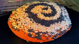 This homemade bread will impress everyone #breadart #sesamebread