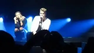 Pentatonix - Love Yourself (Justin Bieber) (PTX Tour 2016 Amsterdam 06-01-2016)