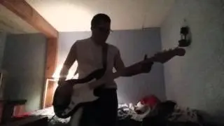 Wrecking hotel rooms Mxpx Bass cover