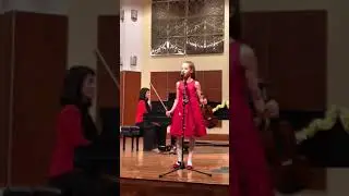 Julia Flores The devil went down to Chicago