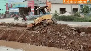 Amazing BULLDOZER D31P (12) Best Project LANDFILL with Perfectly Skillful Driver Pushing Soil