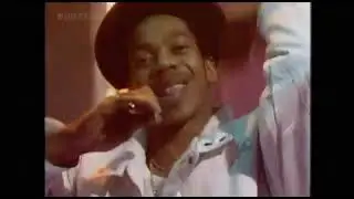 Smiley Culture -  The Police Officer  (TOTP 1985)