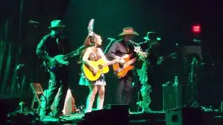 Sierra Ferrell - Dollar Bill Bar