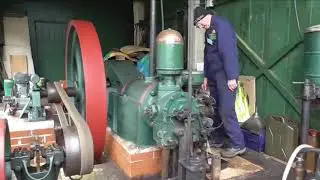 1930&rsquo;s National Gas & Oil Engine