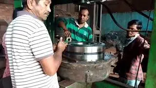 Jaw Pitman bearing open and fitting