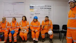 Network Rail Scotland - Cabinet Secretary visits Haymarket-Dalmeny electrification work.