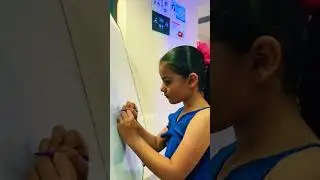 World record holder 🥇 can you write with your both hands ? #midbrainactivation #viralreels #short