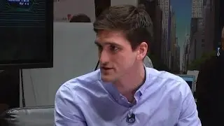 Eric Stromberg Co-Founder & CEO of Oyster at Startup Alley