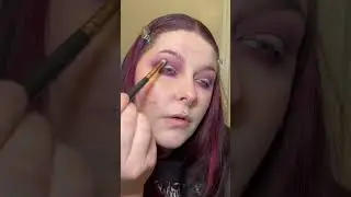 #grwm #makeuptutorial #eyeshadows #makeup #eyeshadowtutorial #motd #makeupoftheday #indiemakeup