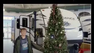 Heartland Sundance ID222RB Tour and Review!