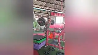 #leg workout deadlift bench press #lego #power #benchpress #timepassing #blockchain 😅