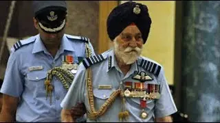 IAF Marshal Arjan Singh critically ill, PM Modi visits hospital
