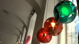 Objetos de dise&ntilde;o hechos con basura