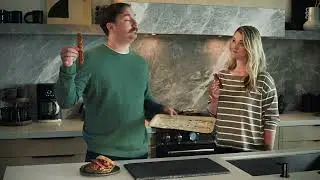 Bakin’ Bacon - HORMEL® BLACK LABEL® OVEN READY™ Thick Cut Bacon 0:15