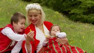 Milen Hunev - Moma e moma rodila | Милен Хунев - Мома е мома родила