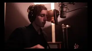 JAMES SUPERCAVE - LIVE - VIRTUALLY A GIRL