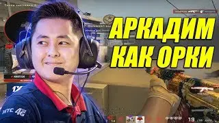 ХОББИТ ПЕРЕД ОТКРЫТИЕМ КЛУБА ТЕСТИТ КОМП И ИГРАЕТ FACEIT CSGO