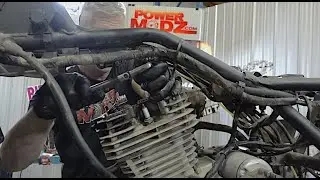 Ep# 19 Honda piston, cylinder removal.