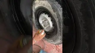 Scorpio s3 Wheel Rim Black Spray Paint